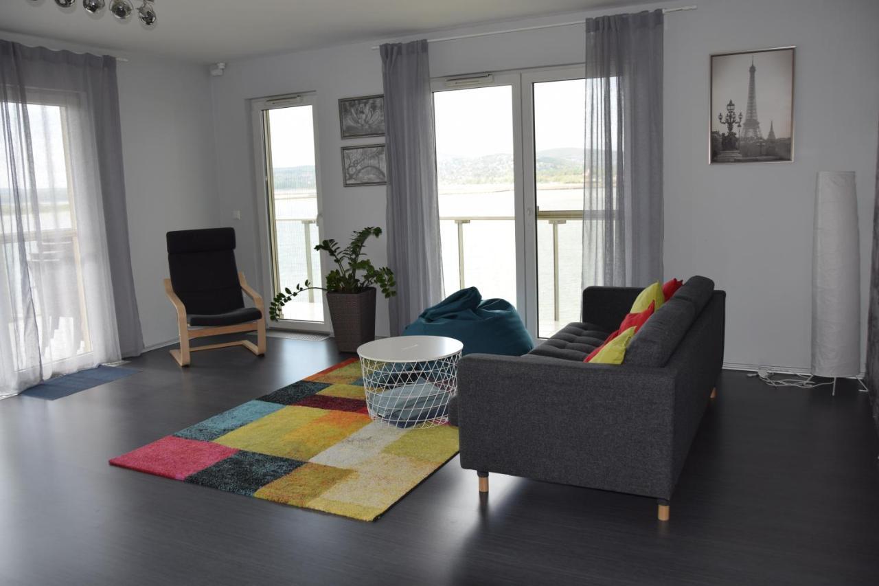Panorama Apartman Веленце Екстериор снимка