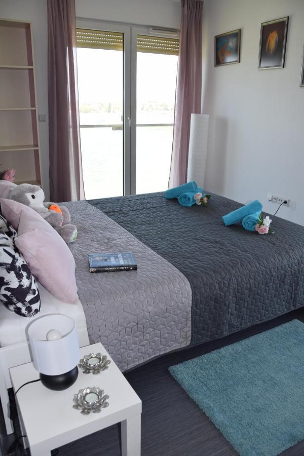 Panorama Apartman Веленце Екстериор снимка